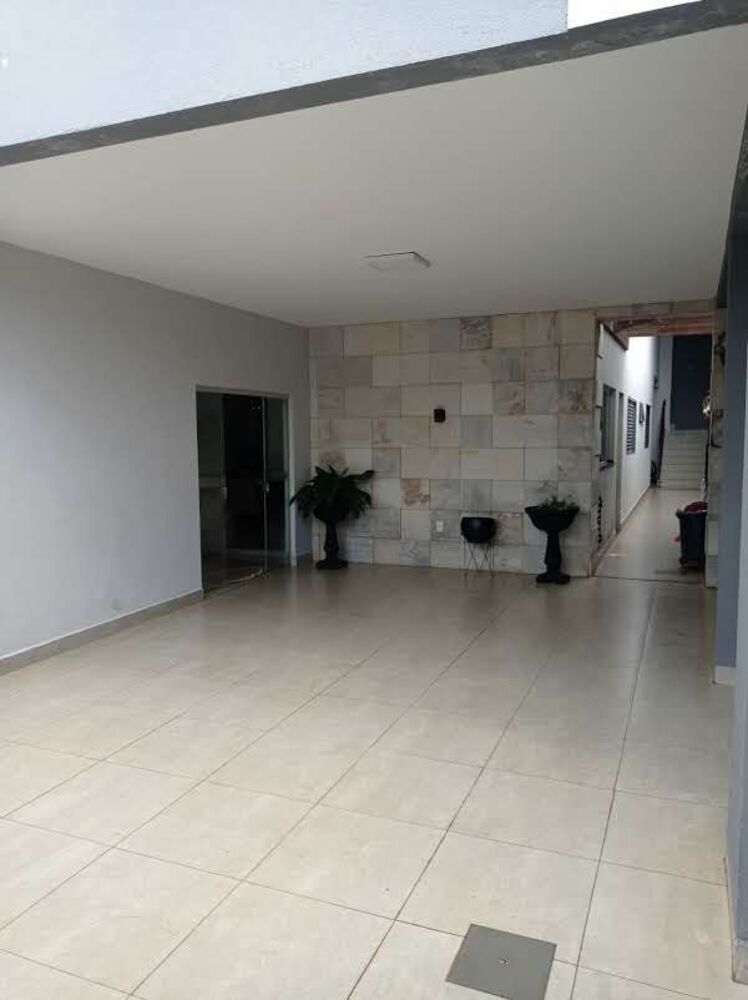 Casa, 5 quartos, 284 m² - Foto 1