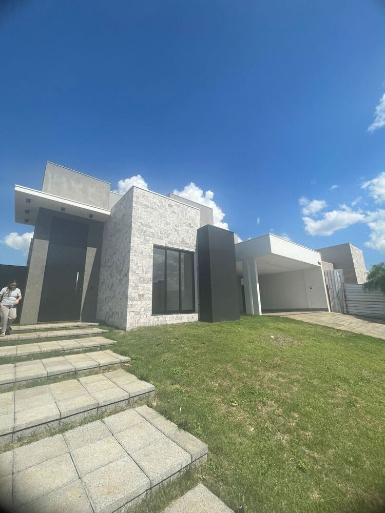 Casa, 3 quartos, 251 m² - Foto 2