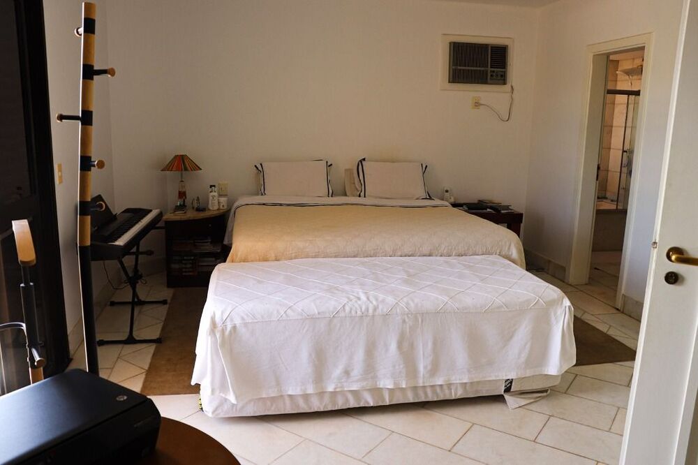 Apartamento à venda com 2 quartos, 219m² - Foto 1