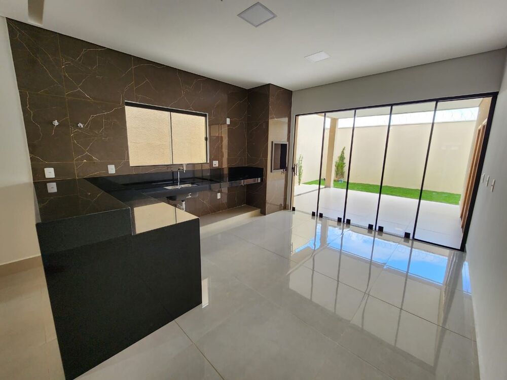 Casa, 3 quartos, 180 m² - Foto 1