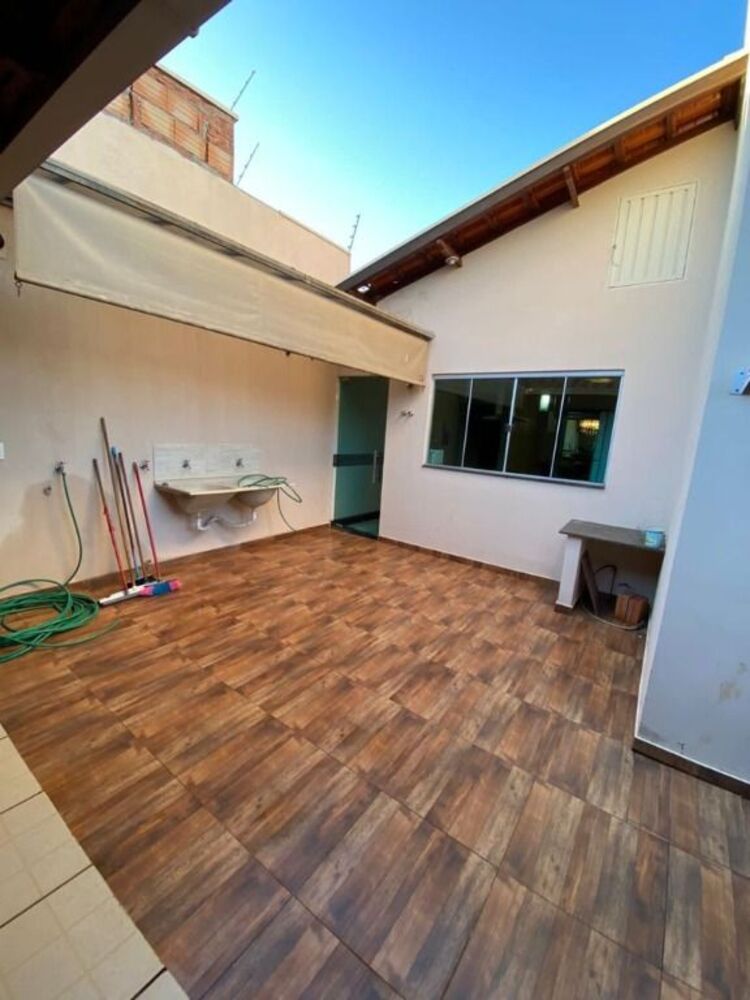 Casa, 3 quartos, 105 m² - Foto 1