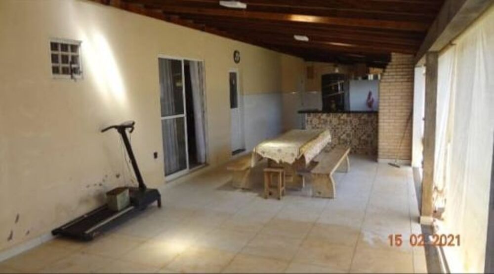 Casa à venda com 3 quartos, 238m² - Foto 3