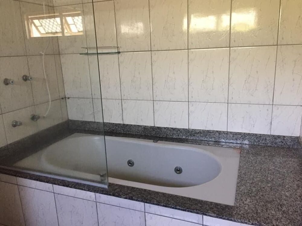 Casa de Vila à venda com 6 quartos, 288m² - Foto 7