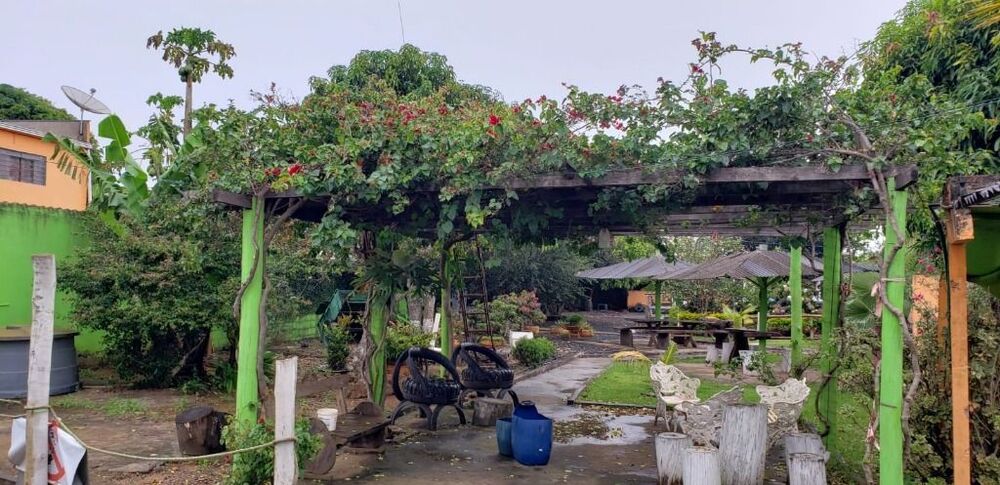 Pousada-Chalé à venda com 14 quartos, 11000m² - Foto 1