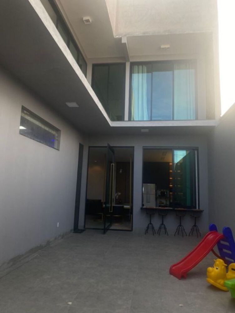 Casa, 3 quartos, 380 m² - Foto 1