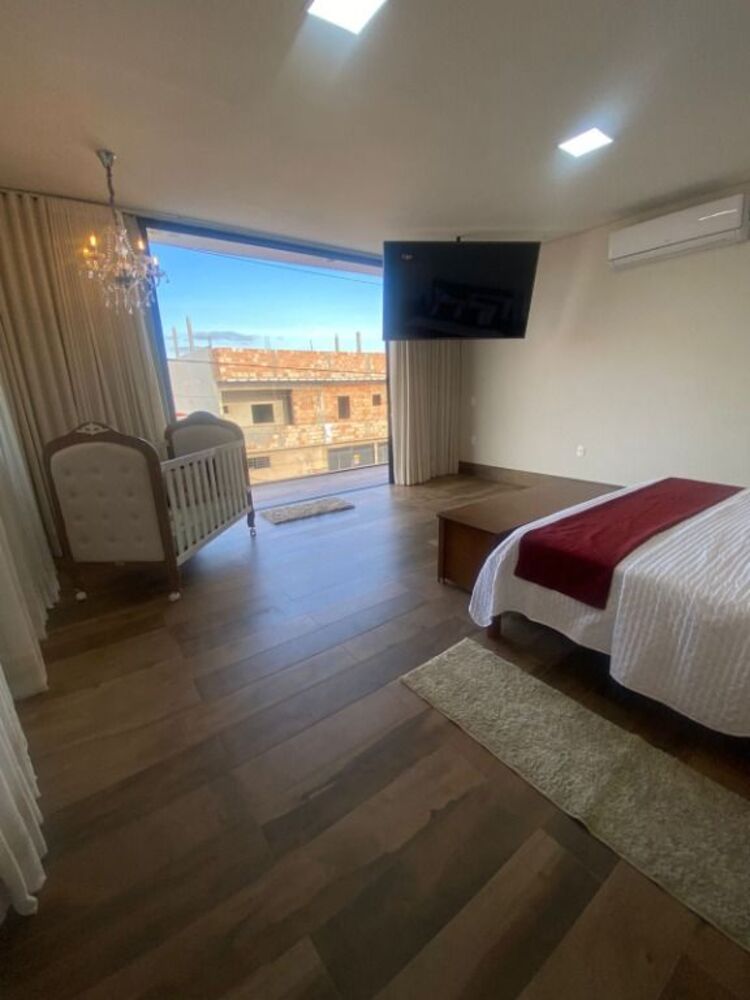 Casa, 3 quartos, 380 m² - Foto 4