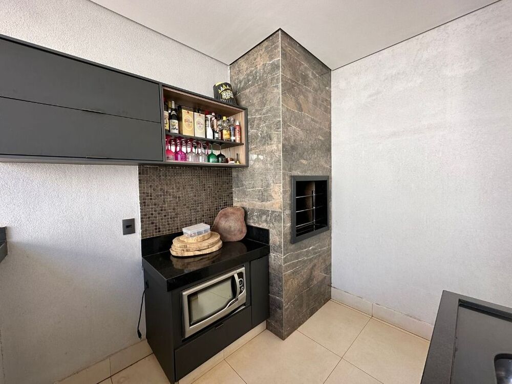 Casa, 3 quartos, 250 m² - Foto 2