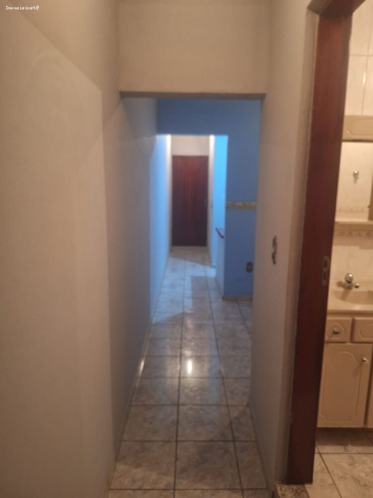 Casa à venda com 3 quartos, 130m² - Foto 8