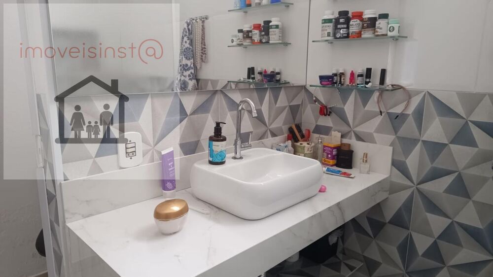 Casa à venda com 3 quartos, 200m² - Foto 6