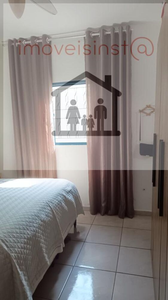 Casa à venda com 3 quartos, 200m² - Foto 12