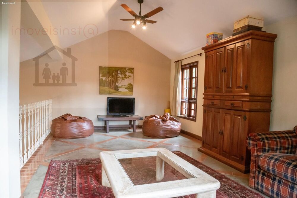 Casa, 3 quartos, 226 m² - Foto 9