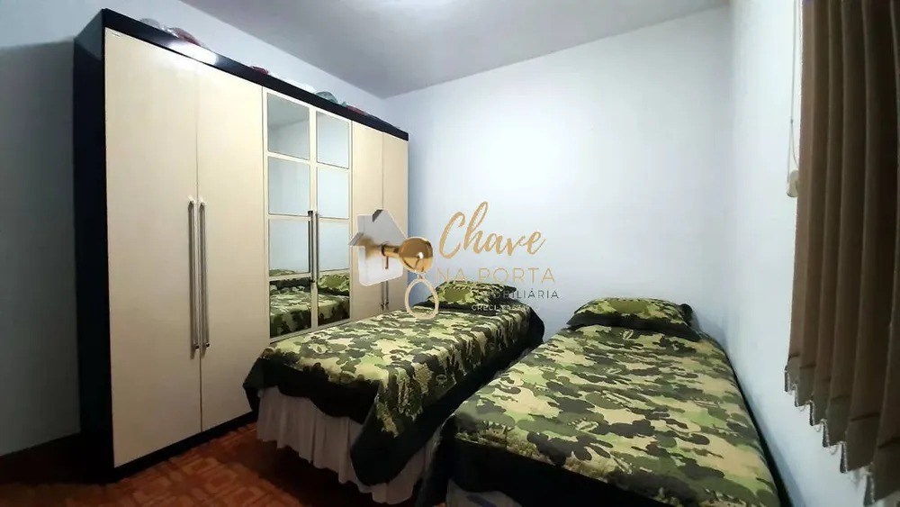 Casa, 4 quartos, 250 m² - Foto 4