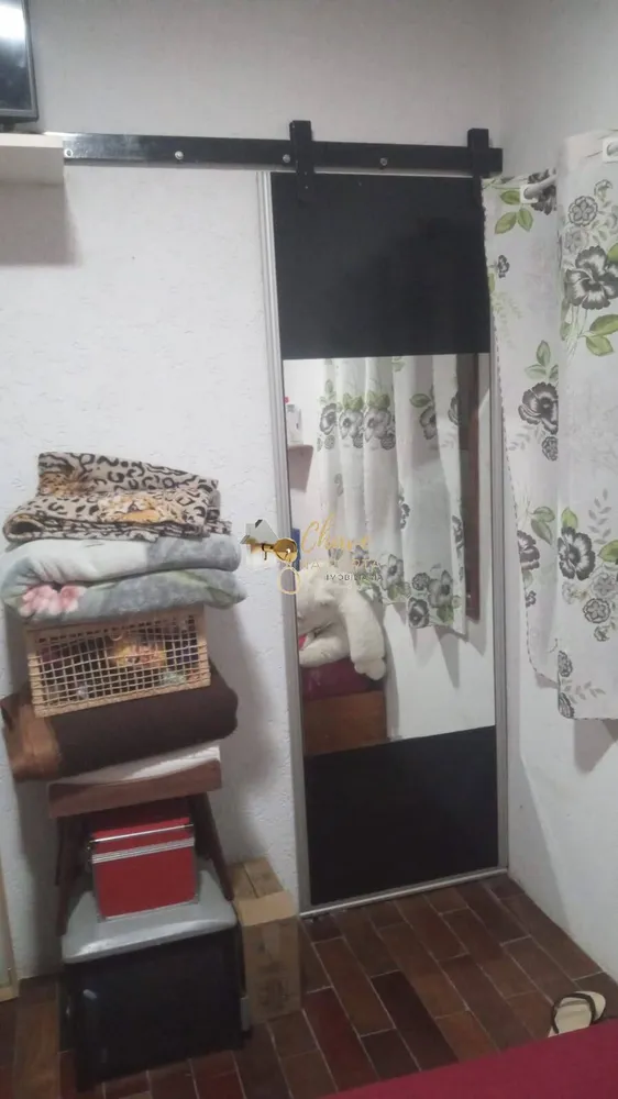 Casa, 3 quartos, 1176 m² - Foto 4