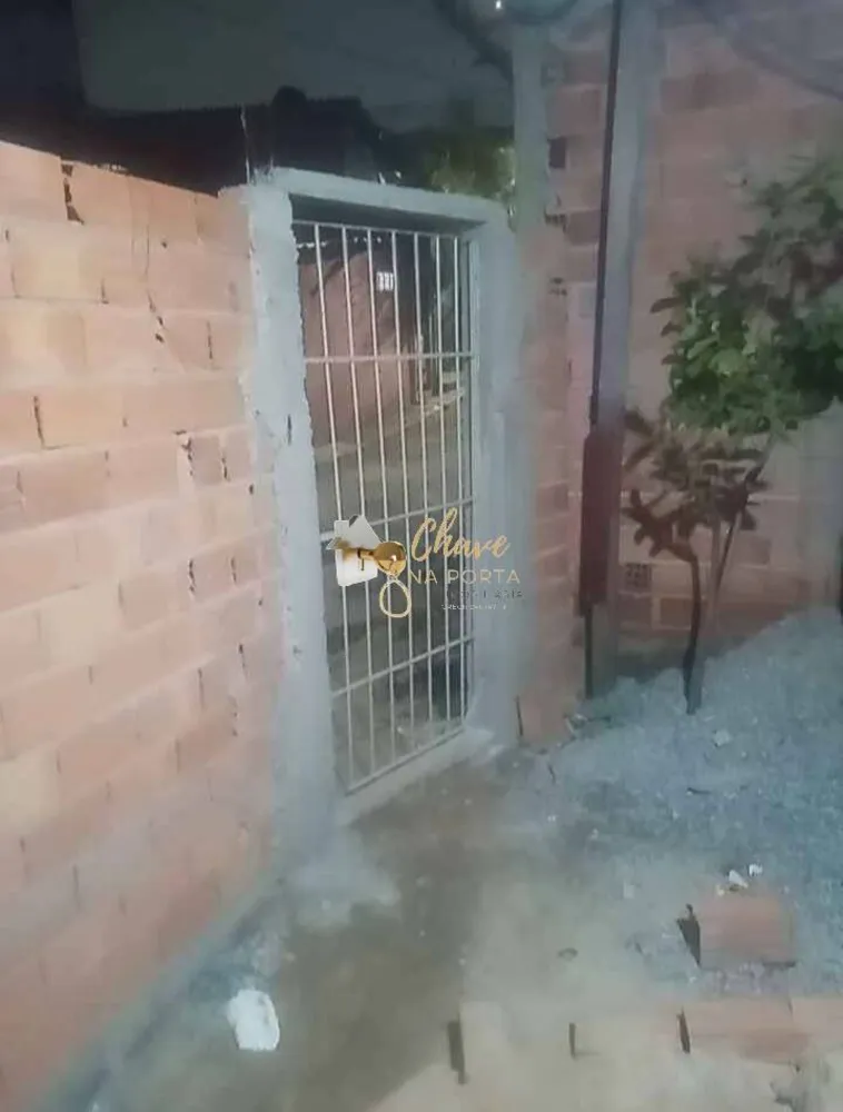 Casa, 4 quartos, 102 m² - Foto 1