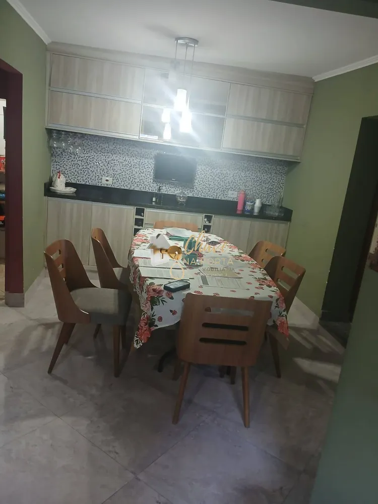 Casa, 3 quartos, 340 m² - Foto 2