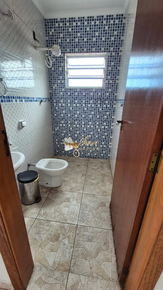 Casa, 3 quartos, 248 m² - Foto 1