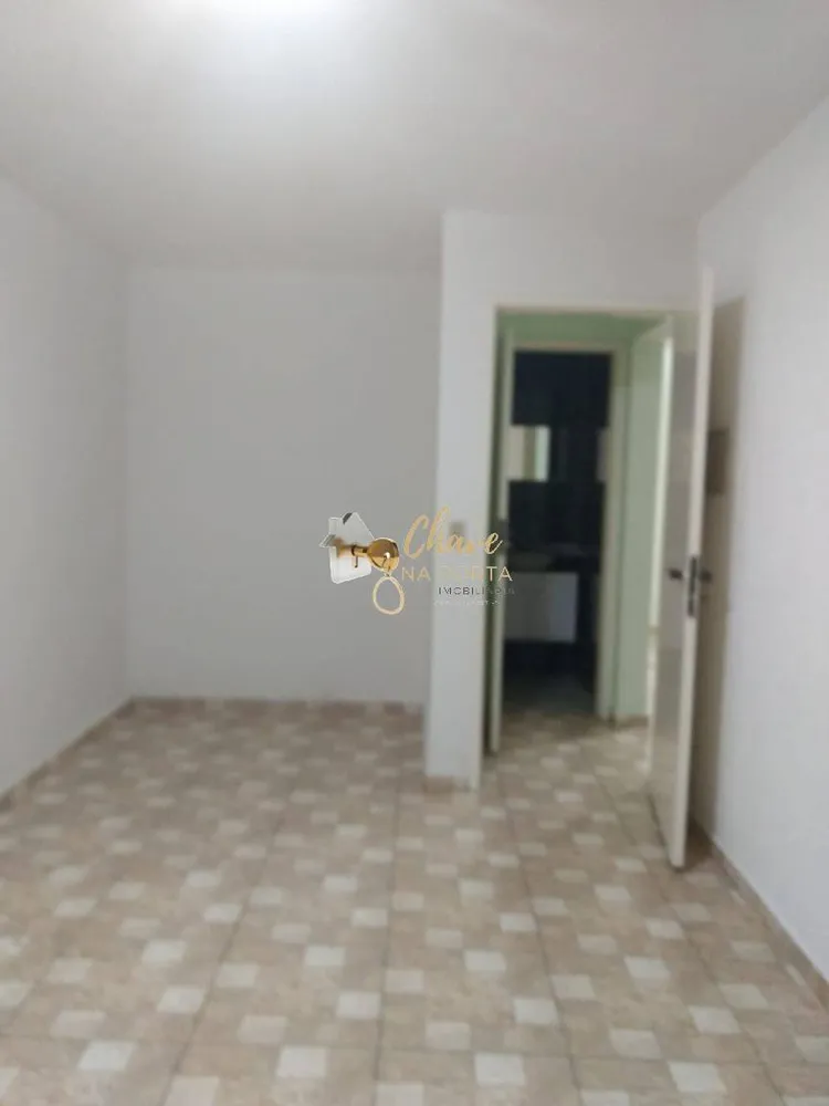 Casa, 6 quartos, 225 m² - Foto 5