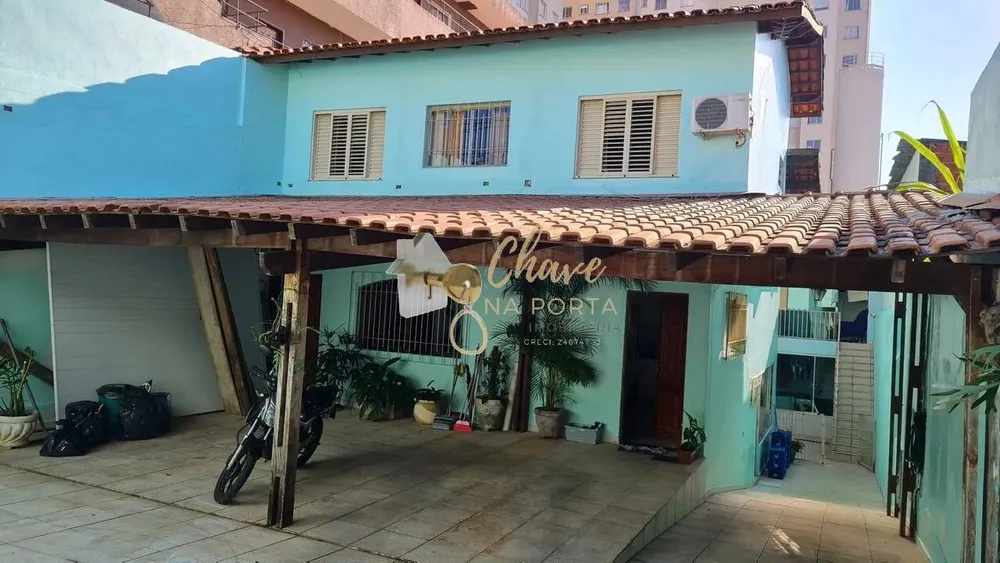 Sobrado, 4 quartos, 310 m² - Foto 1