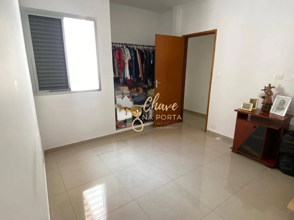 Casa, 3 quartos, 241 m² - Foto 4