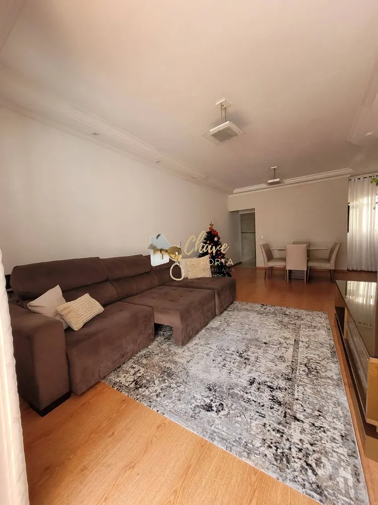 Casa, 3 quartos, 200 m² - Foto 4