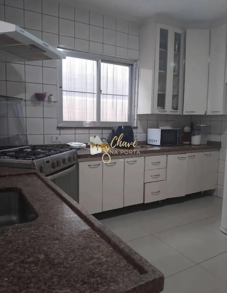 Sobrado, 4 quartos, 250 m² - Foto 2