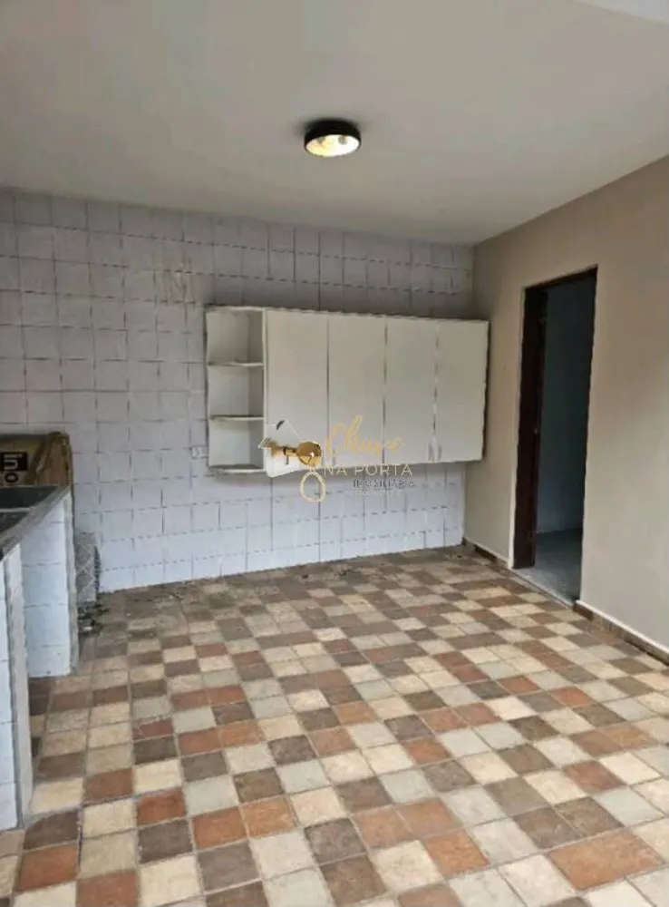Casa, 5 quartos, 240 m² - Foto 6