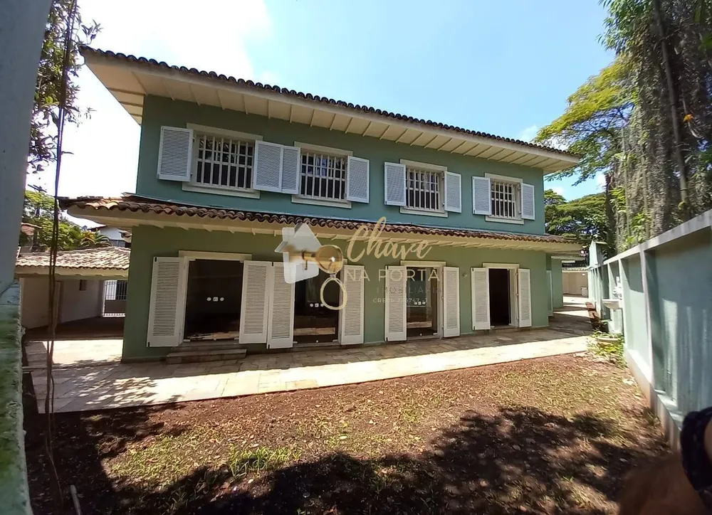Sobrado, 2 quartos, 317 m² - Foto 1