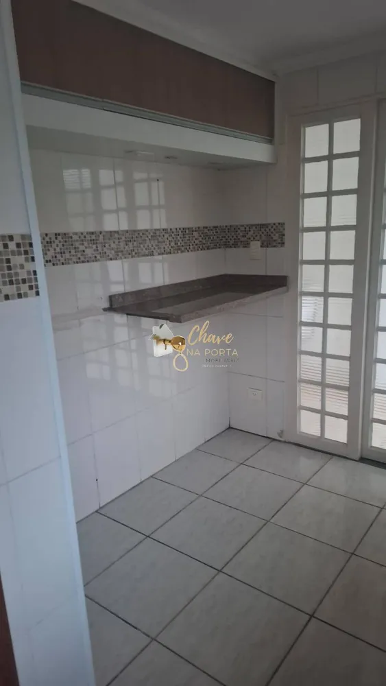 Casa, 3 quartos, 180 m² - Foto 2