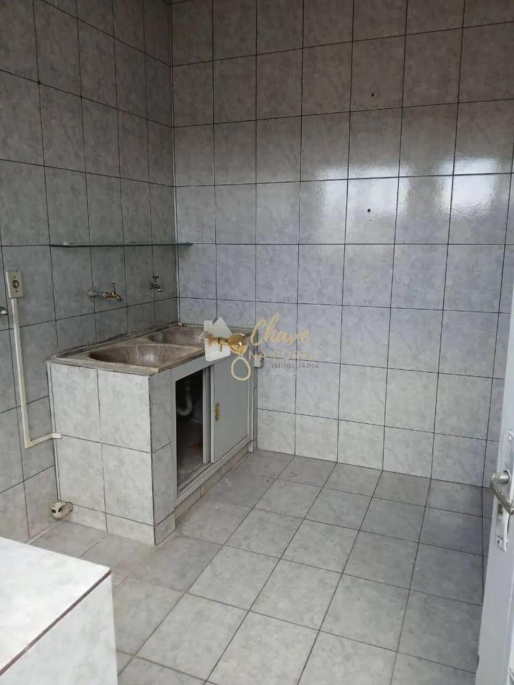 Casa, 5 quartos, 200 m² - Foto 3