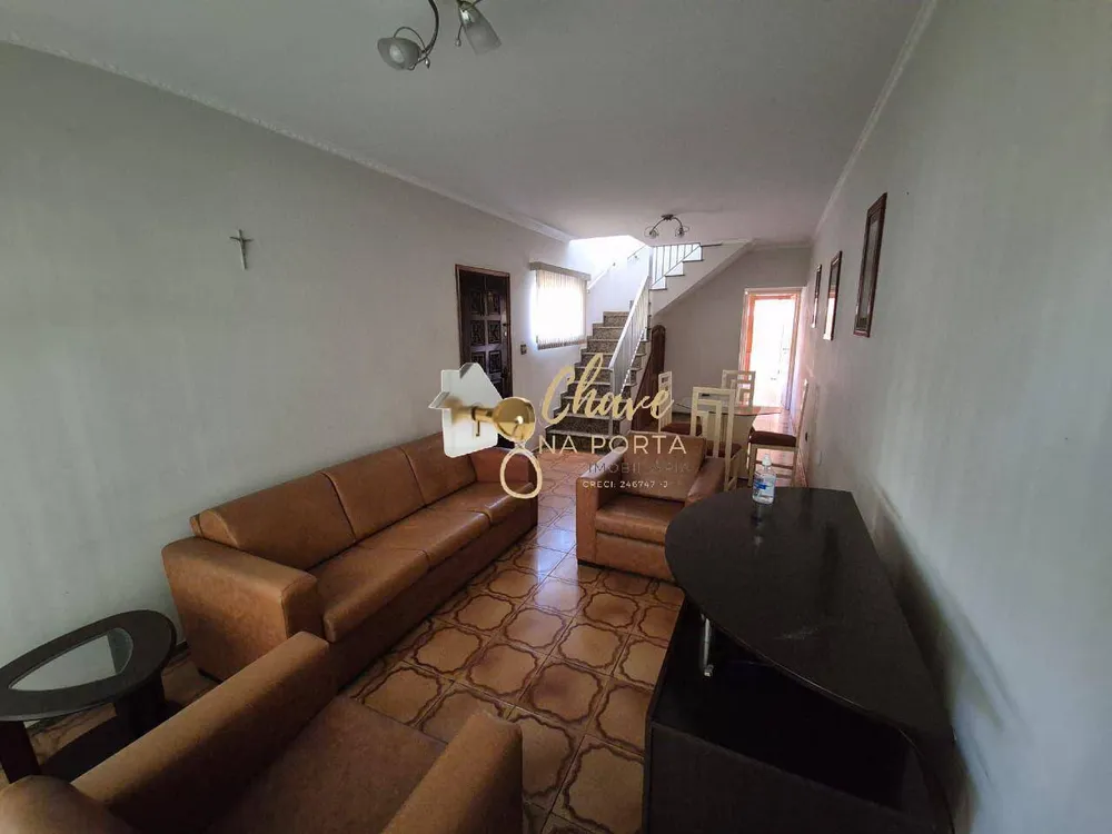 Sobrado, 3 quartos, 200 m² - Foto 1
