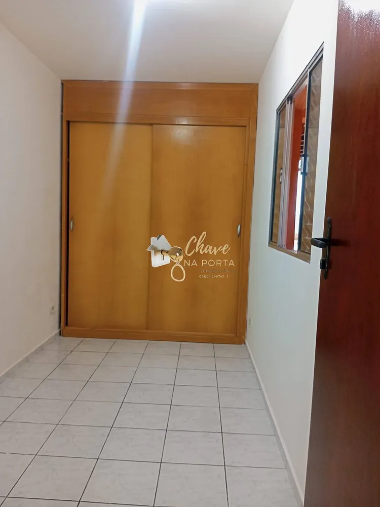 Casa, 3 quartos, 250 m² - Foto 8