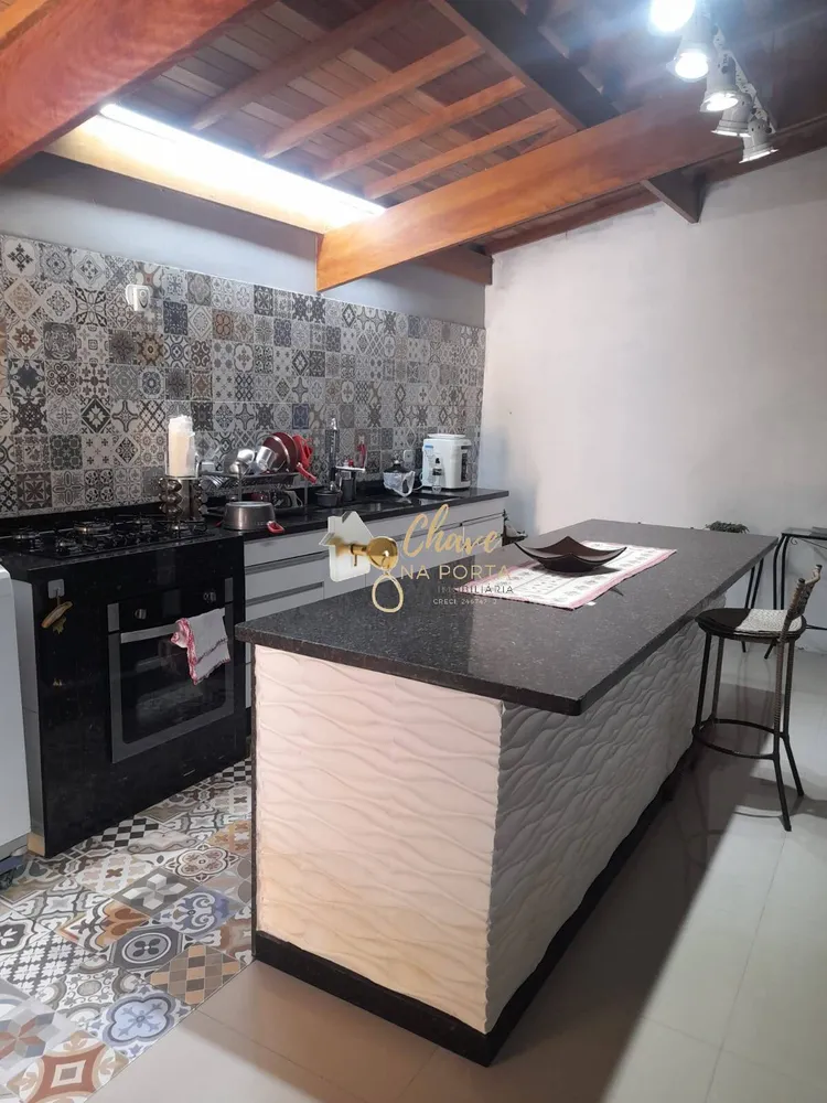 Casa, 3 quartos, 280 m² - Foto 3