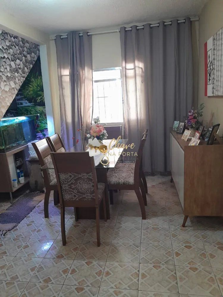 Casa, 4 quartos, 275 m² - Foto 1