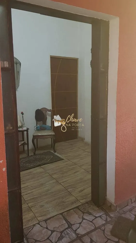 Casa, 5 quartos, 250 m² - Foto 1