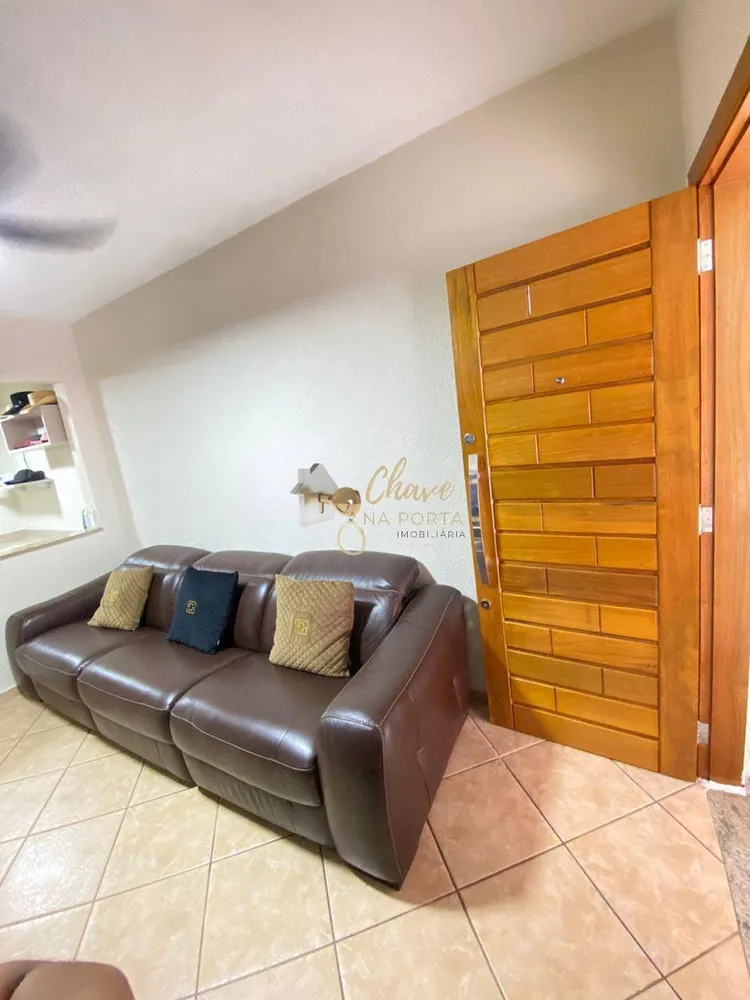 Casa, 3 quartos, 130 m² - Foto 1