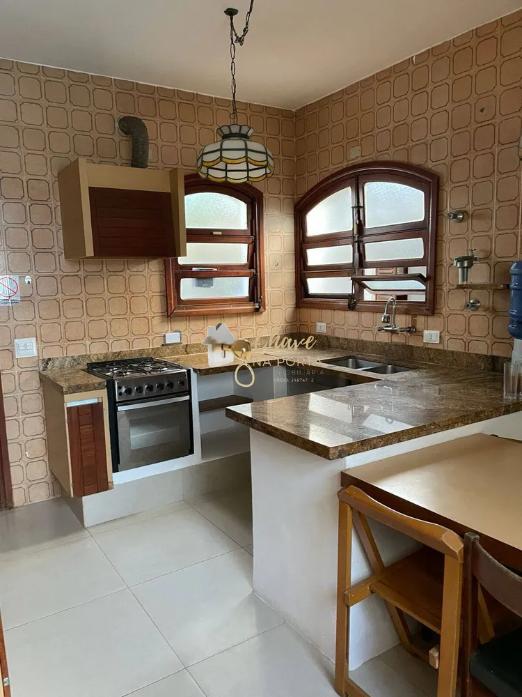 Casa, 6 quartos, 250 m² - Foto 8