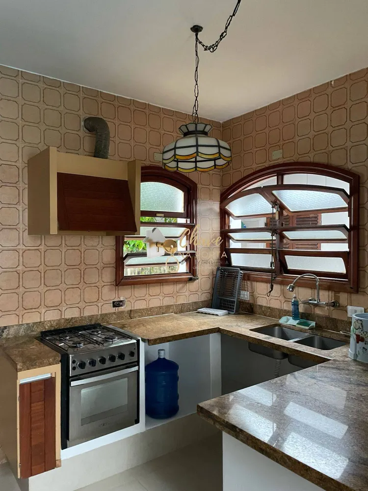 Casa, 6 quartos, 250 m² - Foto 5
