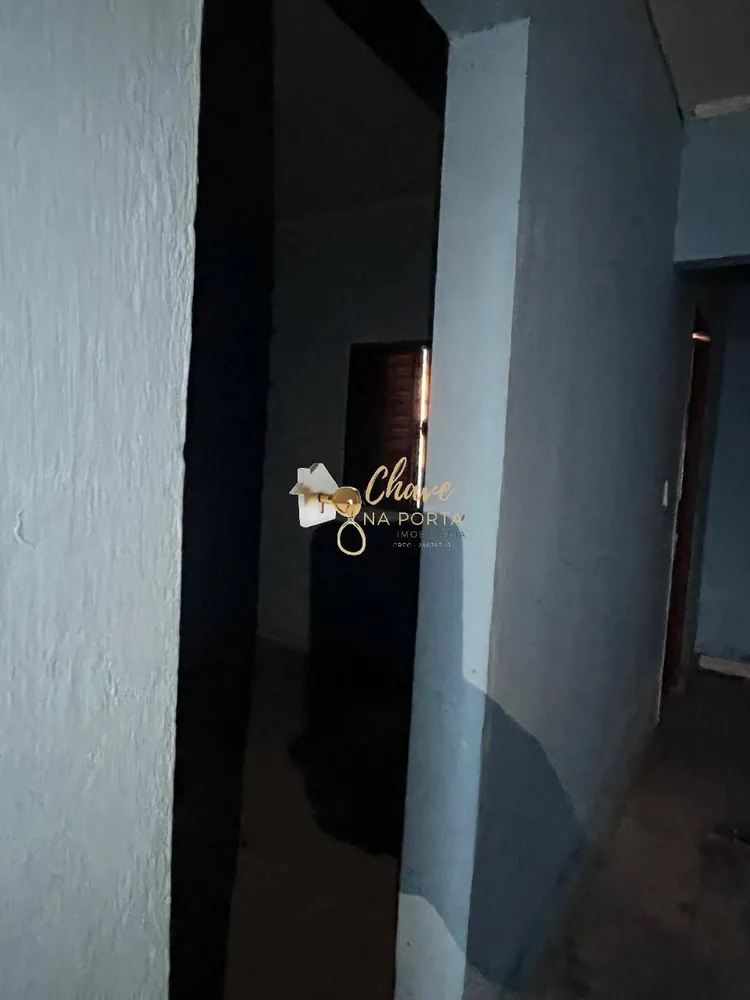Casa, 5 quartos, 231 m² - Foto 3