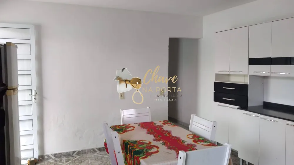 Casa, 5 quartos, 250 m² - Foto 2