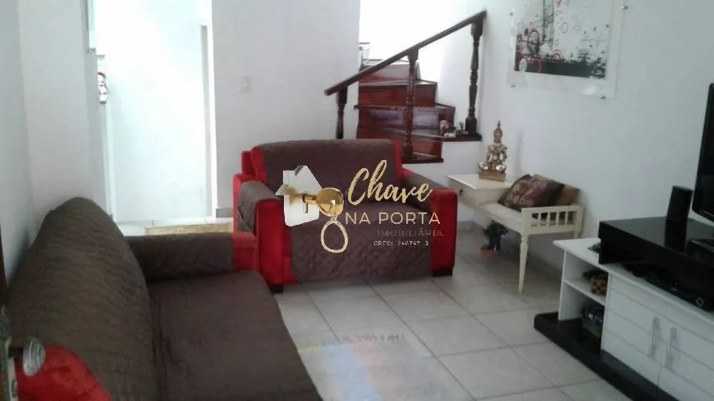 Casa, 3 quartos, 114 m² - Foto 2