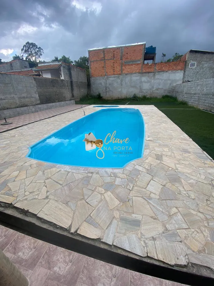 Chácara, 4 quartos, 750 m² - Foto 1