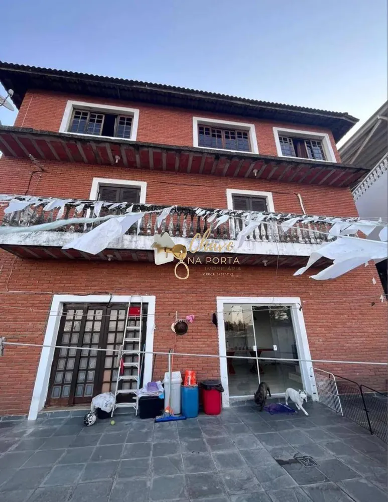 Sobrado, 6 quartos, 268 m² - Foto 4