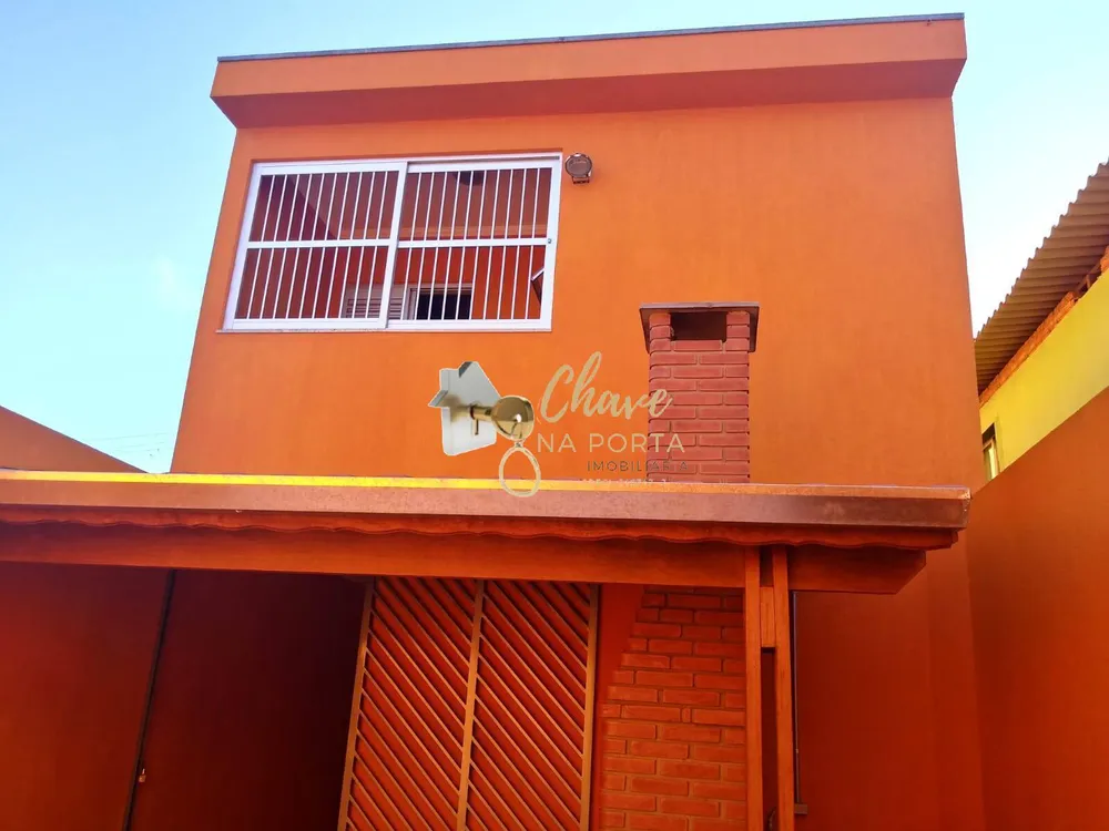 Casa, 3 quartos, 217 m² - Foto 2