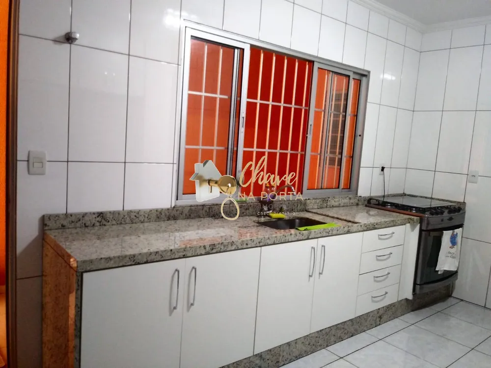 Casa, 3 quartos, 217 m² - Foto 4