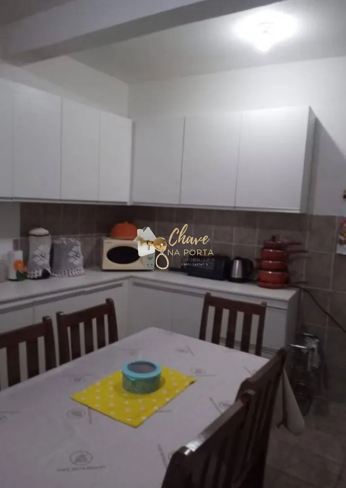 Casa, 3 quartos, 175 m² - Foto 2