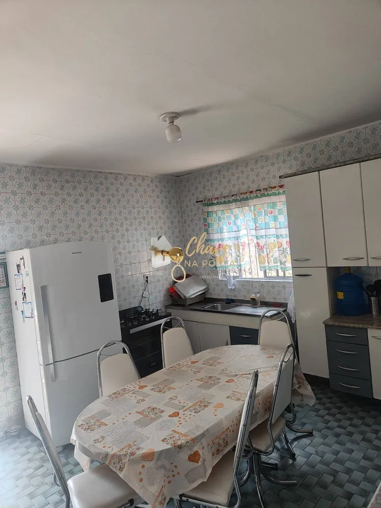 Casa, 4 quartos, 180 m² - Foto 6