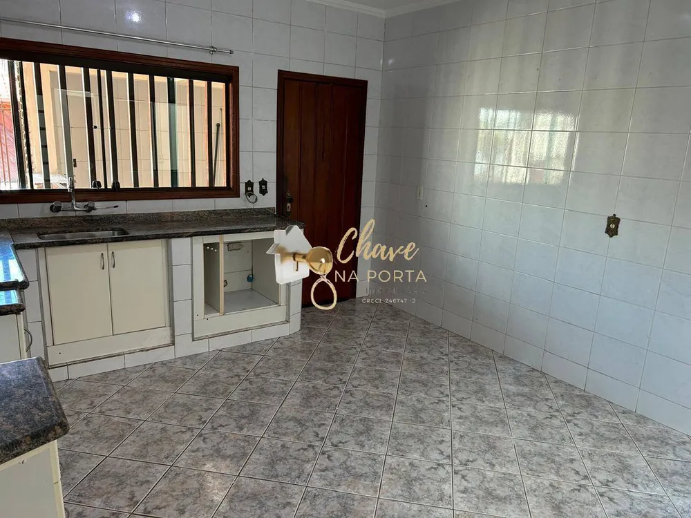 Casa, 3 quartos, 159 m² - Foto 4