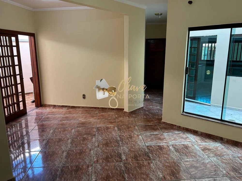 Casa, 3 quartos, 159 m² - Foto 1