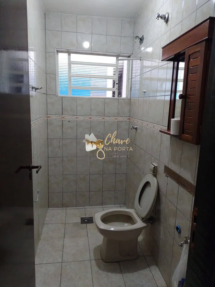 Casa, 3 quartos, 215 m² - Foto 1