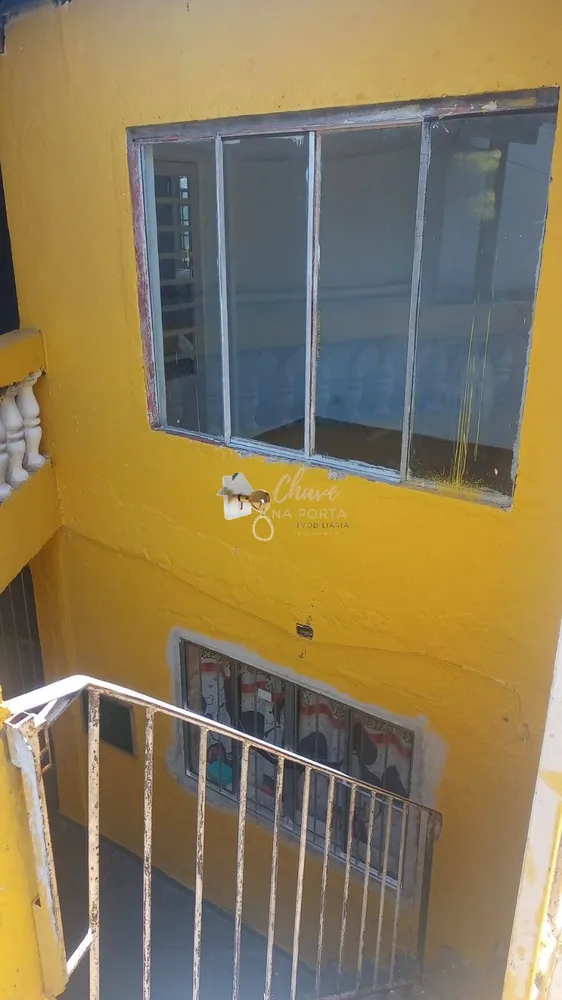 Casa, 5 quartos, 134 m² - Foto 2